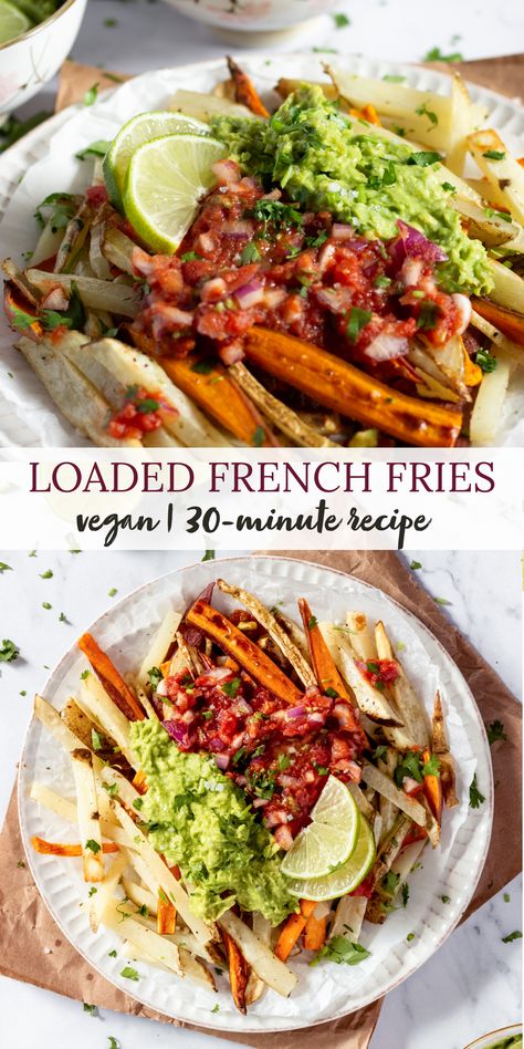 vegan french fries with guac and salsa Disco Fries Recipe, Vegan French Fries, Sprinkle Recipes, Vegan Finger Foods, Avocado And Tomato, Vegan Ground Beef, Vegan French, Vegan Fries, Homemade Fries