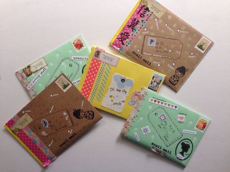 Snail Mail Inspiration, Snail Mail Art, Snail Mail Pen Pals, Mail Art Envelopes, طابع بريدي, Pocket Letter, Pen Pal Letters, Handmade Packaging, Envelope Art