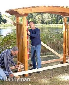 Diy Arbor Plans, Garden Arbors And Trellises Diy, Diy Wedding Arbor How To Build, Arbors And Pergolas Garden Archway, Diy Arbor Trellis, Arbor Diy, Diy Arbour, Arbor Ideas, Build A Garden