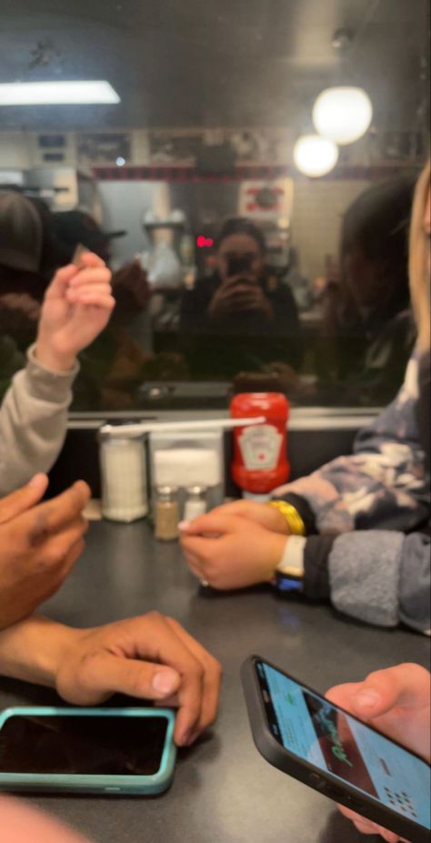 Waffle House With Friends, Breakfast Photography, Fun List, Frito Lay, Love Simon, Waffle House, Summer Fun List, Group Of Friends, Theatre Kid