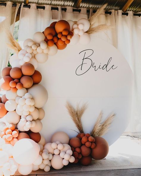 Coffee Bridal Shower, Bridal Shower Colors, Western Bridal Showers, Fall In Love Bridal Shower, Bridal Shower Inspo, Bridal Shower Balloons, Wedding Shower Themes, Bridal Shower Backdrop, Bridal Shower Planning