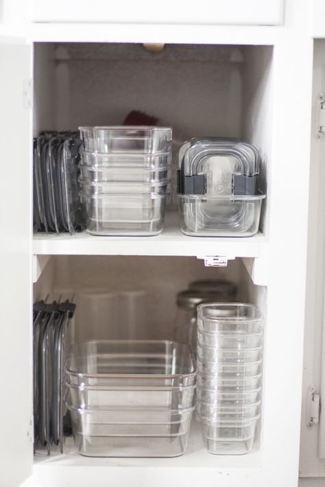 IMG_0083 copy Tupper Ware Organization Storage, Organize Kitchen Tupperware, Organise Tupperware Cupboard, Kitchen Organization Tupperware, Plastic Container Organization, Organized Tupperware, Food Container Organization, Organizing Tupperware, Tupperware Drawer