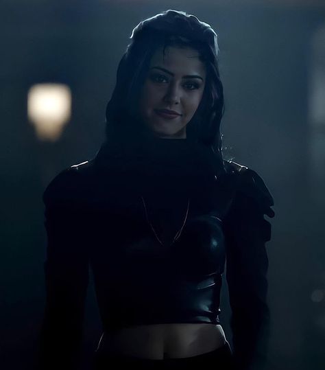 Dark Josie Saltzman, Dark Josie, Fated Mates, Kaylee Bryant, Josie Saltzman, Legacy Tv Series, Leather Dress Women, Hope Mikaelson, Stefan Salvatore