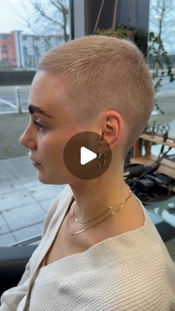 NiallColganHairdressing on Instagram: "@sinead_dee by @colgan_niall @maura_niallcolganhair scissors over comb pixie 🧚" Extremely Short Hair, Shaved Pixie Cut Edgy, Female Buzzcut, Pixie Buzz Cut, Shaved Blonde, Short Buzzed Hair, Shaved Pixie Cut, Buzzed Hair Women, Super Short Pixie