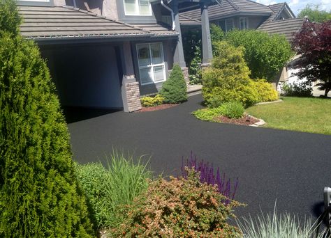 Rubber driveway anyone?? Bet you didn't know this is made from recycled tires, hmm? Rubber Driveway, Recycled Tires, Driveway Ideas, House Tips, Tyres Recycle, Green Tech, Pool Decks, Driveway, Tires