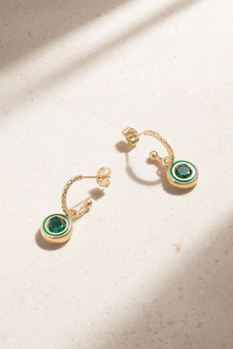 Alison Lou's colorful jewelry is designed to make you smile. These 'Madison' earrings are handmade from 14-karat gold and threaded with a sparkling laboratory-grown emerald, surrounded by tonal green enamel. Remove the charm to wear them as simple hoops. Simple Enamel Jewelry, Alison Lou Jewelry, 2024 Creative, Color Stones Jewelry, Classic Jewellery, Alison Lou, Colorful Jewelry, Enamel Earrings, Classic Jewelry