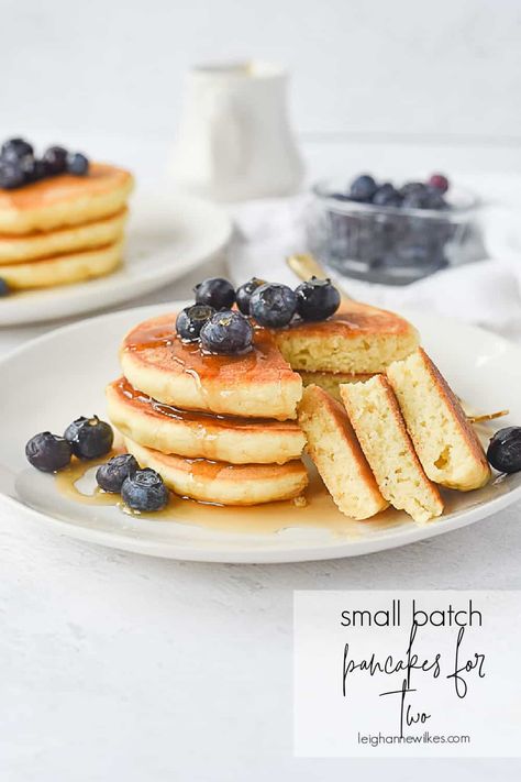 This Pancake for Two recipe is perfect for breakfast or dinner or whenever that pancake craving hits! Pancake For Two, Small Batch Pancakes, Rose And Juleka, Small Batch Pancake Recipe, Pancake Recipe For 2, Pancakes For Two, Light And Fluffy Pancakes, Batch Recipes, Pancake Recipe Buttermilk