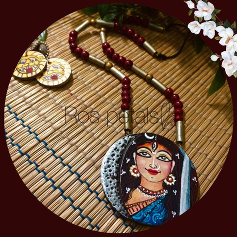 Goddess Parvati, Panda Costumes, Painted Clay, Painting Series, Jewelry Design Drawing, Painted Jewelry, Clay Jewellery, Hand Painted Jewelry, Photo Art Gallery