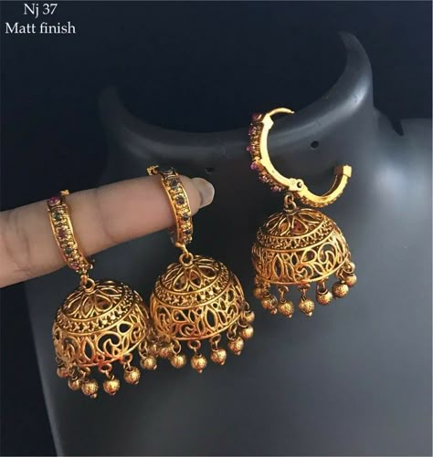 Order what's app 7995736811 Trendy Gold Jumkas, Jumkis Indian Jewelry, Gold Jumkas Design, Temple Earrings, Small Earrings Gold, Unique Gold Jewelry Designs, Gold Earrings Indian, Antique Gold Earrings, Gold Jhumka Earrings