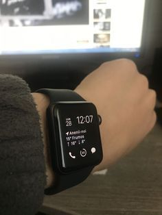 Apple Watch Series 7 Apple Watch Face Ideas, Apple Watch Ideas, Smart Watch Aesthetic, Smartwatch Aesthetic, Apple Watch Aesthetic, Aesthetic Apple Watch, Apple Watch Design, Apple Watch Fashion, Smart Watch Apple