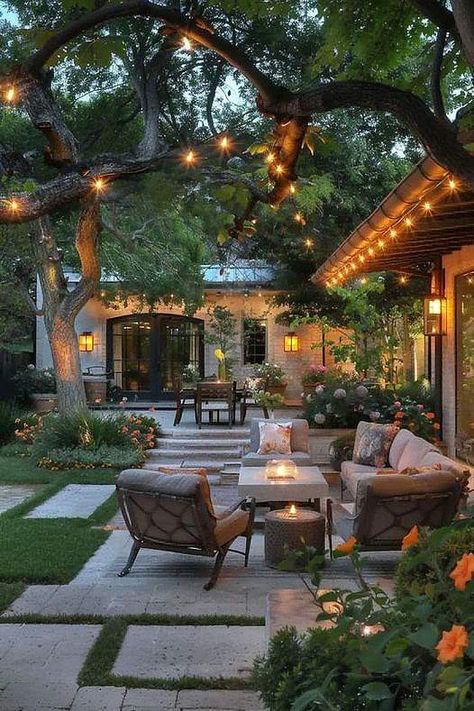 Home Courtyard Ideas, European Backyard Ideas, Outdoor Living Space Ideas, Dream Backyards, String Lighting, Patio String Lights, Have Inspiration, Outdoor Decor Backyard, Outdoor Patio Decor