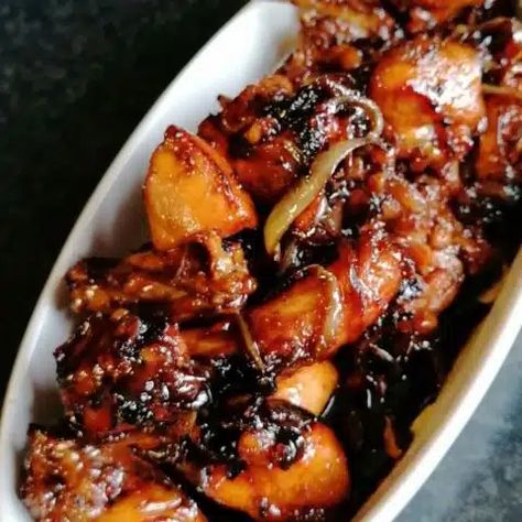 Ayam kecap Indonesian Chicken Recipe, Sweet Soy Sauce Recipe, Indonesian Chicken, Ayam Kecap, Recipes With Soy Sauce, Soy Sauce Chicken, Kecap Manis, Soy Chicken, Sauce Chicken