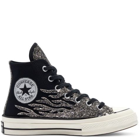 Converse Shoes Aesthetic, Shoes Aesthetic, Blond Amsterdam, Converse Chuck 70, Shoe Inspo, Star Shoes, Everyday Shoes, Stockholm Fashion, Zadig And Voltaire