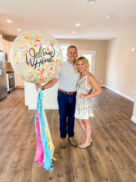 New Home Balloons, Welcome Home Balloons, Welcome Home Party Decorations, Welcome Home Balloons Ideas, Welcome Home Decorations Ideas Party, Welcome Home Party, Welcome Home Surprise, Congratulations Balloons, Welcome Home Decorations