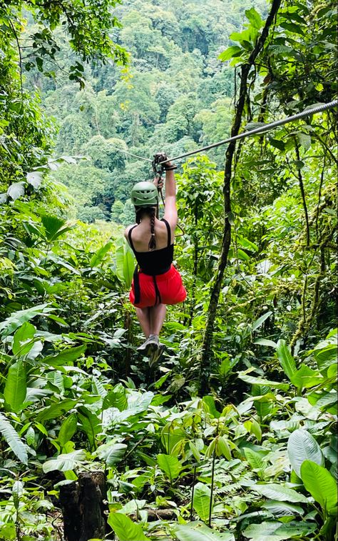 Costa Rica Zipline, Ziplining Costa Rica, Costa Rica Airport, Costa Rica Pics, Zip Lining Aesthetic, Costa Rica Party, Things To Do In Costa Rica, Costa Rica Aesthetic Outfits, Costa Rica Travel Pictures