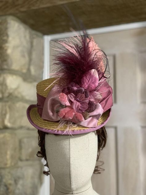 1890s Hats Women, Bridgerton Hats, 1880s Hat, Victorian Hats Woman, Bridgerton Accessories, 18th Century Hats, Womens Hats Fashion, Edwardian Hat, Historical Hats