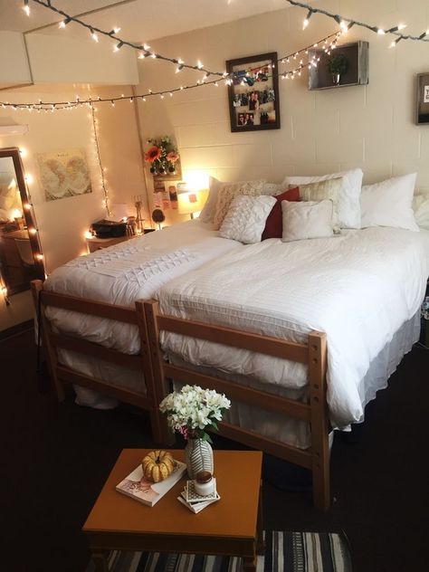 Double Dorm Room Into Single, Double Dorm Room, College Bedroom Decor, Cozy Dorm Room, Dorm Sweet Dorm, Dorm Inspiration, College Bedroom, College Dorm Room Decor, Dorm Room Designs