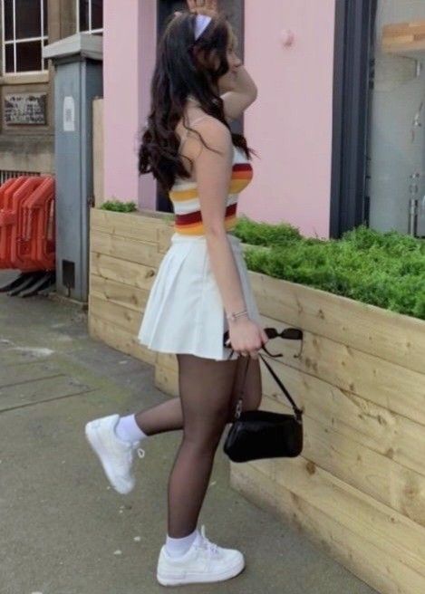 White Skirt And Stockings Outfit, White Skirt With Stockings Outfit, White Skirt Black Tights, Pantyhose With Sneakers Outfit, Tights And Skirt Outfit, White Stockings Outfit, Skirt With Stockings Outfit, Black Stocking, Stockings Outfit