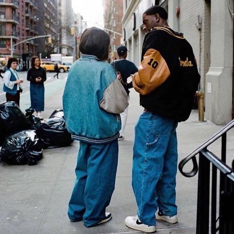 Couple Outfits Streetwear, Couple Streetwear, Streetwear Couple, Couple Fits, 90s Hip Hop Fashion, Cute Couple Outfits, Outfits Streetwear, Baggy Clothes, Hip Hop Outfits