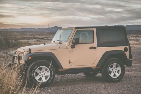 Tan Jeep Wrangler, White Suburban, Truck Bed Date, Yes I Did It, Tan Paint, Truck Bed Camping, Camping Photography, Dream Cars Jeep, Car Goals