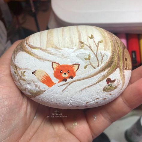 Diy Rock Art, Easy Acrylic Painting, Painted Rock Animals, Rocks Painted, Stone Art Painting, Painted Rocks Craft, Christmas Rock, Painted Rocks Diy, Rock Painting Patterns