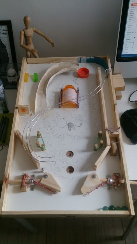 Homemade Pinball Machine!   #diy #pinball #homemade #arcade Pin Ball Machine Diy, Homemade Pinball Machine, Pinball Machines Diy, Diy Pinball Machine, Pin Ball Machine, Diy Pinball, Cardboard Machine, Pinball Diy, Flipper Pinball