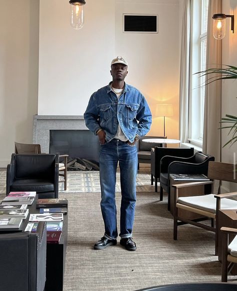 Canadian Tuxedo Mens, Derby Outfits Men, Inviting Living Room, Guys Fits, Derby Outfits, Canadian Tuxedo, Gents Fashion, Mens Outfit Inspiration, Mens Fashion Streetwear