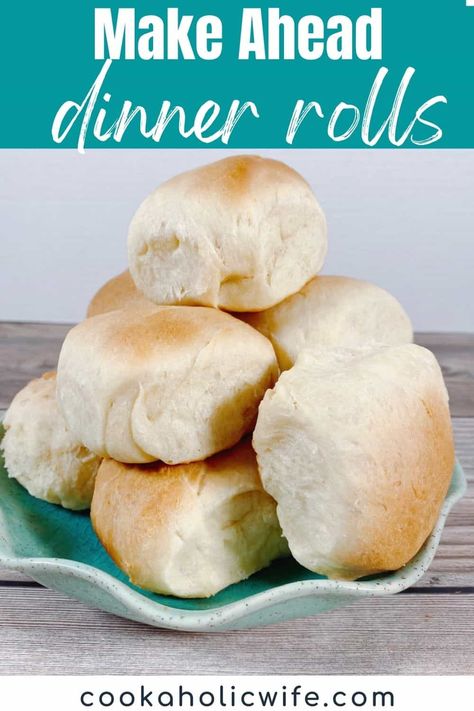 Make Ahead Dinner Rolls are the perfect holiday side dish or great for any meal. These rolls can be baked the same day, or made a day in advance to help keep the prep work down on the holidays. #holidaysidedish #dinnerrolls #thanksgivingrecipe #makeaheaddinnerrolls Make Ahead Dinner Rolls, Fluffy Yeast Rolls, Yeast Dinner Rolls, Butternut Squash Gratin, Yeast Bread Rolls, Roasted Beets And Carrots, Thanksgiving Rolls, Butternut Squash Casserole, No Yeast Dinner Rolls