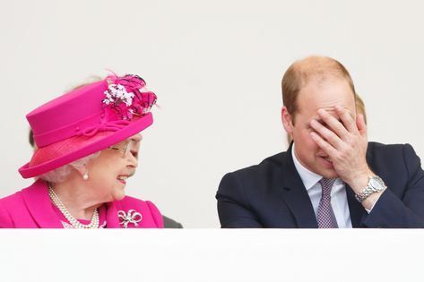 Queen Elizabeth Laughing, Sarah Ferguson Wedding, Princesse Kate Middleton, Rainha Elizabeth Ii, Elisabeth Ii, Prince Phillip, Duke Of Cambridge, Her Majesty The Queen, Diana Spencer