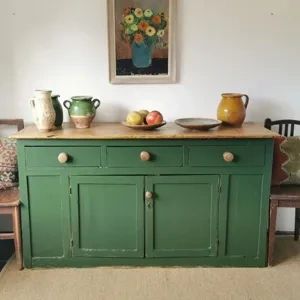 Farrow And Ball Painted Dresser, Beverley Farrow And Ball, Farrow And Ball Beverly Green, Beverly Farrow And Ball, Farrow And Ball Beverly, Basil Paint Color, Sherwin Williams Basil, Farrow And Ball Living Room, Farrow And Ball Kitchen