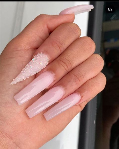 Birthday Nail Designs, Shape Nails, Stiletto Nails Designs, Color Nails, Really Cute Nails, Pretty Nail Art, Pink Acrylic Nails, Natural Lighting, Birthday Nails