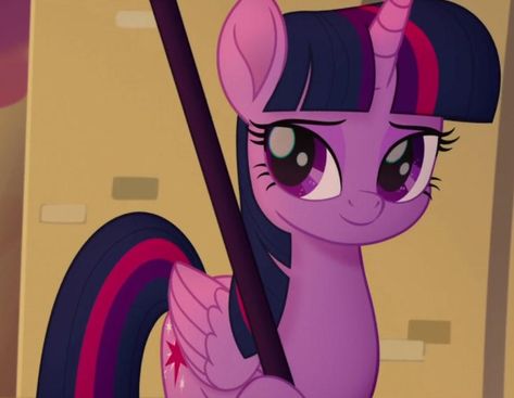 My little pony Movie Princess Twilight Sparkle Movie, Mlp Movie, Mlp Twilight Sparkle, Sparkle Pony, Pony Creator, Mlp Twilight, My Little Pony Princess, Pony Pictures, Princess Twilight Sparkle