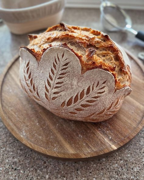 Easter Egg Sourdough Scoring, Bread Lame Designs, Pretty Sourdough Scoring, Spring Sourdough Scoring, Easter Sourdough Scoring, Sourdough Bread Design, Sourdough Bread Designs, Sourdough Design, Sourdough Art