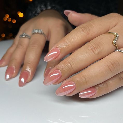 60 Best 2023 Nail Trends to Inspire You Spring Nail 2023, Nail 2023 Spring, Short Nail Design, Magenta Nails, Nail 2023, Nails Rose, Popular Nail Colors, Sheer Nails, 2023 Nail