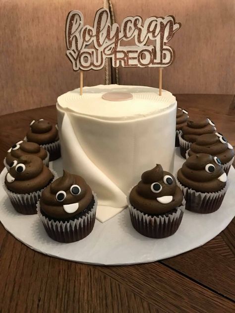 Crap Your Old Birthday Cake, Poop Cake Birthdays, Poop Emoji Cake, Poop Emoji Cupcakes, Poop Cake, Emoji Cupcakes, Bad Cakes, Old Cake, Emoji Cake