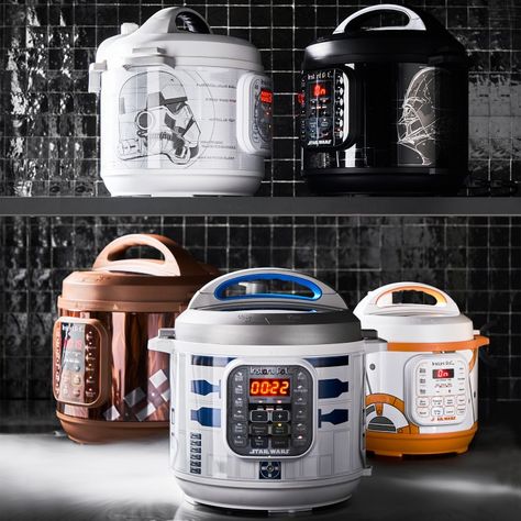 Instant Pot Star Wars Collection | Cool Mom Eats | If you had told me this would be the year of Star Wars – cookware mashups I might have not believed you. But right on the heels of the popular Le Creuset Star Wars collection, comes a sweet Instant Pot Star Wars collection #starwars #cookware #instantpot #Kitchentools Star Wars Kitchen, Star Wars Droids, Bb 8, Keep Food Warm, Kitchenware Store, Maker Shop, Lentil Recipes, Olive Garden, New Star Wars