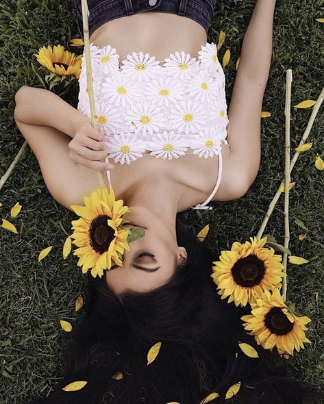 BRIANNA WATT on Instagram “Happiness🌻” Crochet Earrings, Crochet, On Instagram, Instagram