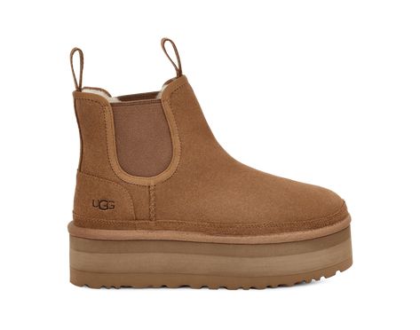 Shop the Neumel Platform Chelsea chukka at ugg.com for FREE shipping on full-price orders! Ugg Chelsea Boots, Ugg Neumel, Platform Chelsea Boots, Brown Chelsea Boots, Suede Chelsea Boots, Classic Boots, Chelsea Boot, Ugg Australia, Short Boots