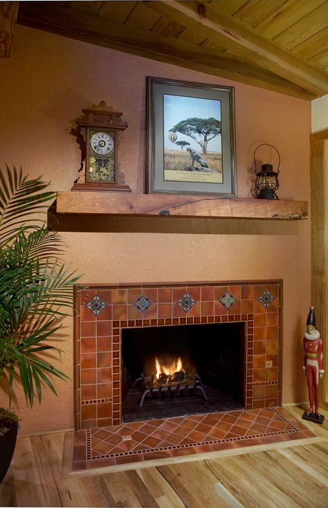 Casas Adobe 880 - Southwestern - Living Room - Phoenix - by Eren Design and Remodel | Houzz Southwestern Fireplace, Mexican Fireplace, Southwest Tile, Santa Fe Style Decor, Mexican Home Design, Fireplace Hearth Tiles, Southwest House Plans, Southwestern Living Room, Hacienda Decor