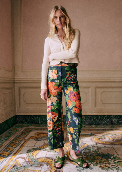 A Night Out Outfit, New York Outfit, Floral Trousers, Printed Trousers, Night Out Outfit, Wardrobe Ideas, Work Clothes, Work Wardrobe, Fabulous Fashion