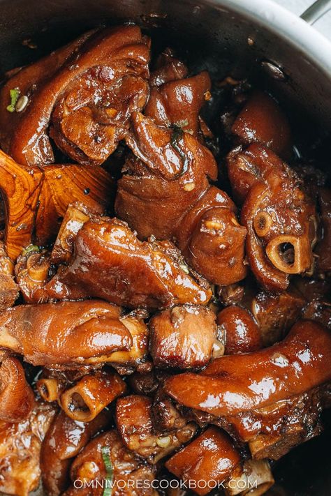 Pork Trotters Chinese Recipe, Braised Ham Hocks, Braised Pig Trotter, Pigs Trotters Recipe, Pork Heart Recipes, Pork Trotters Recipes South Africa, Braised Pork Recipes, Baked Pig Feet Recipe, Ham Hocks Recipes