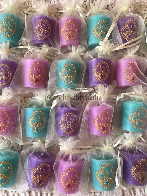 Arabian Nights Party Favors, Mehendi Party Favors, Indian Giveaways, Mehndi Party Favors, Mehndi Giveaways, Mehendi Candles, Henna Party Ideas, Mehndi Favours, Indian Wedding Giveaways