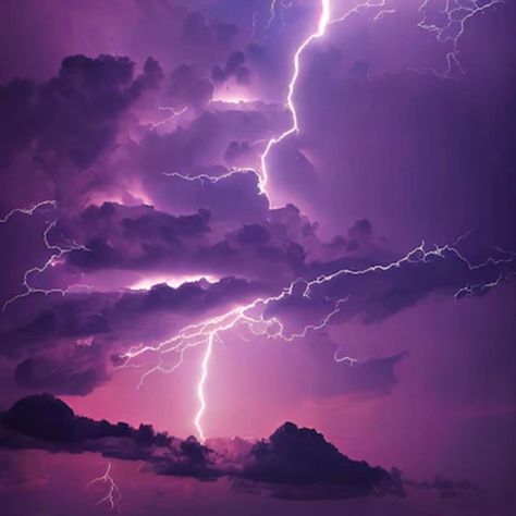 Purple Wizard Aesthetic, Black Thunder Wallpaper, Purple Aesthetic Sky, Imogen Temult, Lightning Purple, Purple Explosion, Art Recreation, Eridan Ampora, Taylor Version