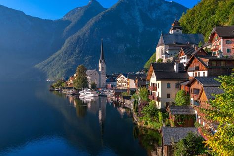 12 Secret European Vacation Destinations - Thrillist Europe Wallpaper, Day Trips From Vienna, European Destination, Summer Lake, Wallpaper Dekstop, European Vacation, Family Travel Destinations, Wallpaper Pictures, Summer Wallpaper