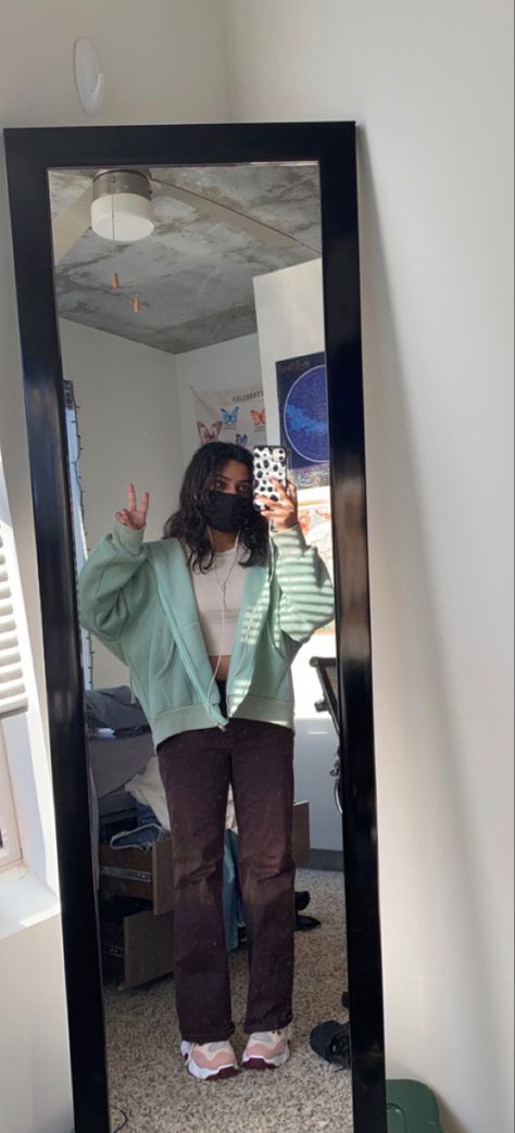 Mint And Brown Outfit, Mint Green And Brown Outfit, Mint Green Jacket Outfit, Mint Green Outfit Ideas, Strawberry Board, Style Mirror Selfie, Green Hoodie Outfit, Mirror Selfie Outfit, Mint Green Outfits