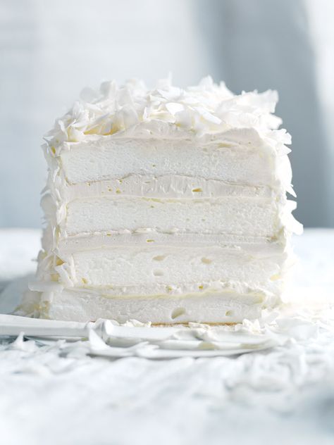 Coconut Layer Meringue Cake | Donna Hay Meringue Cake, Think Food, Coconut Cake, White Cake, Food Cakes, Piece Of Cakes, Decadent Desserts, Pavlova, Yummy Cakes