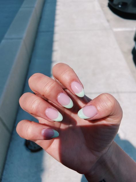 Pretty Light Green Nails, Pastel Green French Tip Nails Almond, French Tip Nails Mint Green, Mint Tip Nails, Light Green French Tip Nails Almond, Matcha French Tip Nails, Light Teal French Tip Nails, Mint Green French Nails, Light Green Nails French Tip