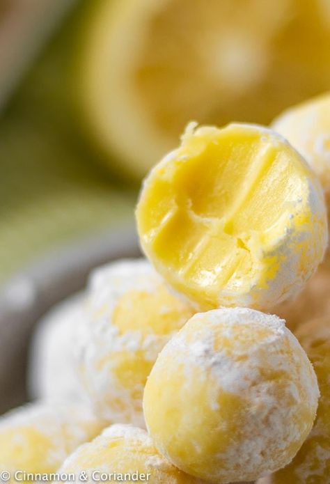 Truffle Recipe Easy, Lemon Truffles, Homemade Chocolate Truffles, Easy Truffles, Lemon Cream Pies, White Chocolate Truffles, Chocolate Truffles Recipe Easy, Candy Recipes Homemade, Truffle Recipe Chocolate