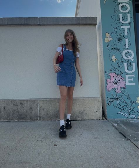 Styling Dr Martens Mary Janes, Dr Martens Bethan Outfits, Doc Marten Mary Jane Shoes Outfit, Mary Janes Doc Martens Outfit, Doc Martens Outfit Mary Jane, Outfits With Mary Janes Doc Martens, Mary Jane Shoes Outfit Skirts, Mary Jane Docs Outfit, Dr Marten Mary Jane Outfit