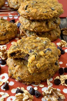 Pumpkin Oatmeal Chocolate Chip, Pumpkin Oatmeal Chocolate Chip Cookies, Pumpkin Pie Cupcakes, Pumpkin Oatmeal Cookies, Best Chocolate Chip Cookies Recipe, Oatmeal Chocolate Chip, Pumpkin Chocolate Chip Cookies, Fall Cooking, Pumpkin Oatmeal